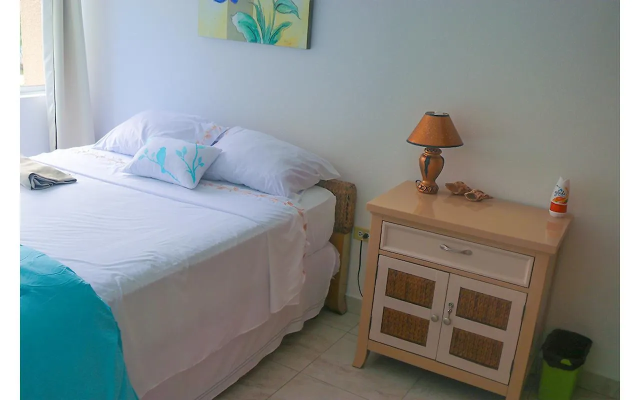 Beach Side Suite At Turtle Towers Ocho Rios 0*,  Jamaica
