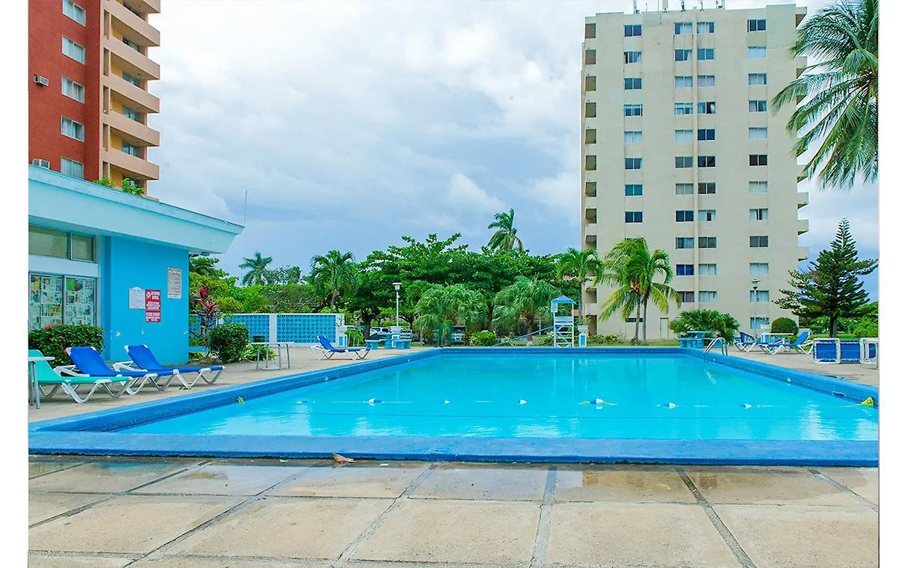 Beach Side Suite At Turtle Towers Ocho Rios 0*,